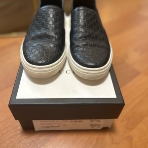 Women’s Gucci monogram sneaker